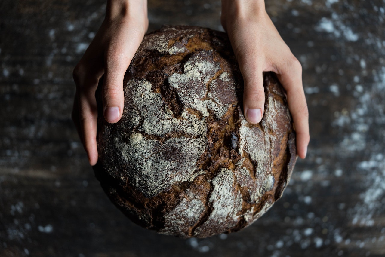Pâine: tipuri, forme, ingrediente și metode de preparare