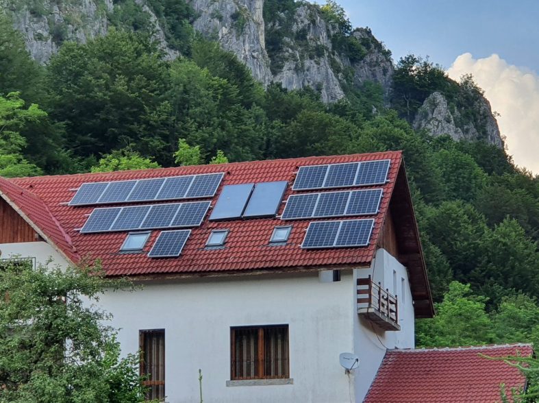 panouri fotovoltaice
